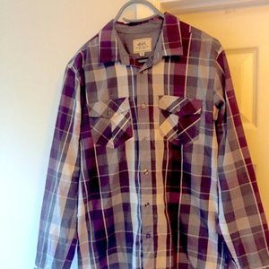MARC ECKO🦏Burgundy Plaid Button Down Medium